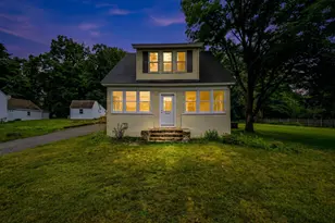 26 Hough Rd, Sutton, MA 01590 - Photo 1