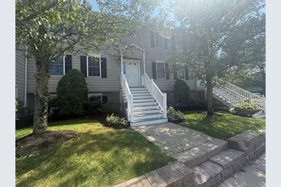 30 Russell St #5, Waltham, MA 02453 - Photo 1