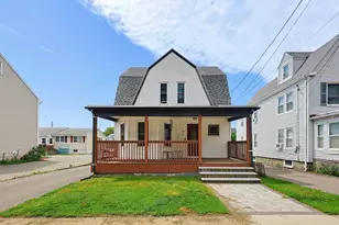 19 Tremont St, Peabody, MA 01960 - Photo 1