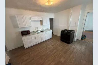 16-18 Alderman St #1, Springfield, MA 01108 - Photo 1