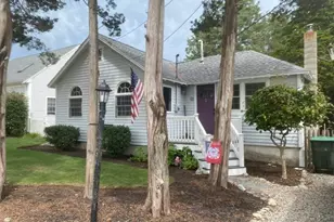 54 Everett, Marshfield, MA 02050 - Photo 1