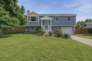 52 Sherwood Dr, Haverhill, MA 01835 - Photo 1