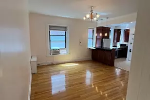 382 Commonwealth Ave, Boston, MA 02215 - Photo 1