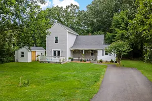 37 Henri St, Somerset, MA 02726 - Photo 1