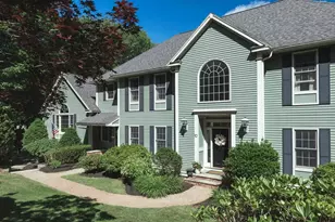 10 Bayns Hill Rd, Boxford, MA 01921 - Photo 1