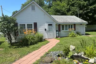 573 Northampton Rd, Holyoke, MA 01040 - Photo 1