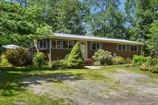 12 Juniper Rd, Lakeville, MA 02347 - Photo 1