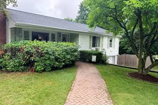117 Longmeadow Ave, Worcester, MA 01606 - Photo 1