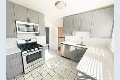 31-33 Melbourne St #3, Boston, MA 02124 - Photo 1