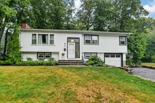 11 Geraldine Rd, Framingham, MA 01701 - Photo 1