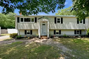 26 Carolyn Dr, Plymouth, MA 02360 - Photo 1