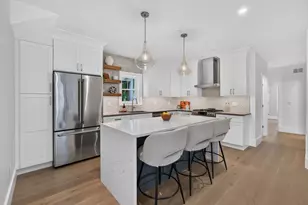 131 Hudson St, Somerville, MA 02144 - Photo 1