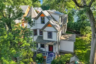 20 Albion Pl, Newton, MA 02459 - Photo 1