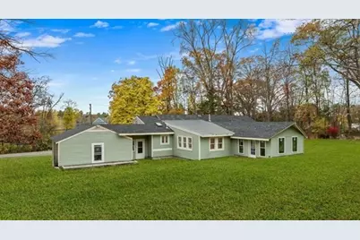 322 River Rd, Andover, MA 01810 - Photo 1