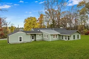 322 River Rd, Andover, MA 01810 - Photo 1