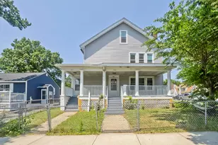 424 Carew, Springfield, MA 01104 - Photo 1