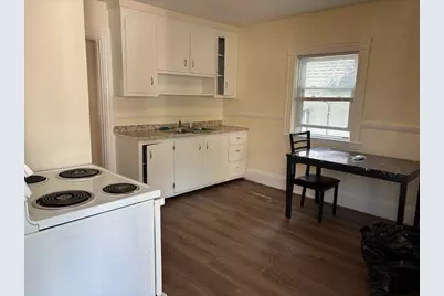 184 Winthrop St #2, Medford, MA 02155 - Photo 1