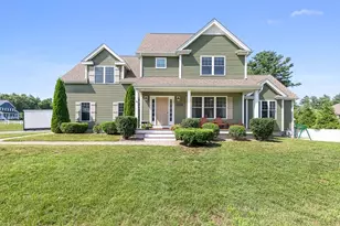 52 Waterford Cir, Dighton, MA 02715 - Photo 1