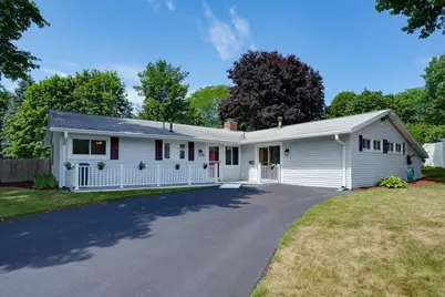 6 Donna St, Peabody, MA 01960 - Photo 1