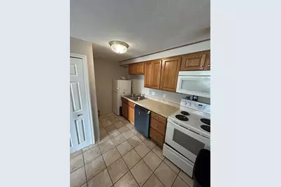 11 Gibbs St #D61, Worcester, MA 01607 - Photo 1