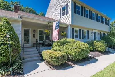 49 Quinnehtuk Rd, Longmeadow, MA 01106 - Photo 1