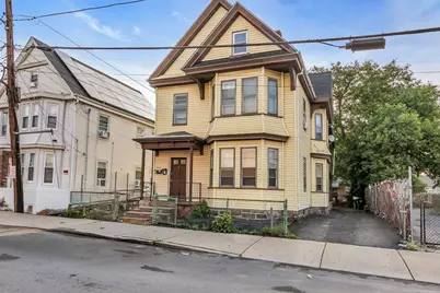7 Trenton St, Lawrence, MA 01841 - Photo 1