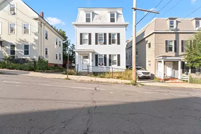 13-1/2 Grove St, Haverhill, MA 01832 - Photo 1