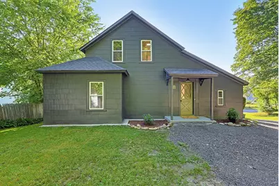 8 Mount Pleasant St, Webster, MA 01570 - Photo 1