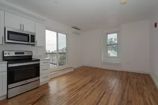 11 Park St, Haverhill, MA 01830 - Photo 1