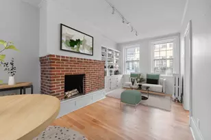 132 Myrtle St, Boston, MA 02114 - Photo 1