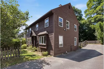 260 Mendon St, Uxbridge, MA 01569 - Photo 1