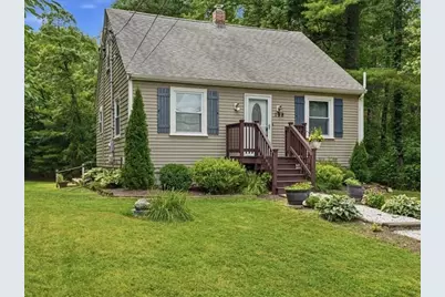 198 County St, Lakeville, MA 02347 - Photo 1
