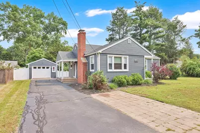 50 Hazen St, Springfield, MA 01119 - Photo 1