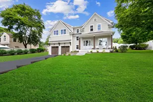 4 Brown Ave, Newburyport, MA 01950 - Photo 1