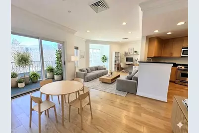 629 Hammond #E205, Brookline, MA 02467 - Photo 1
