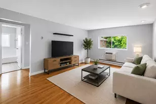 7 Glen Ave, Chelmsford, MA 01824 - Photo 1