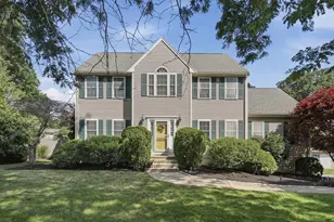 7 Zachary Ln, Franklin, MA 02038 - Photo 1