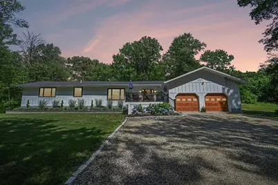 13 Meetinghouse Hill Road, West Newbury, MA 01985 - Photo 1