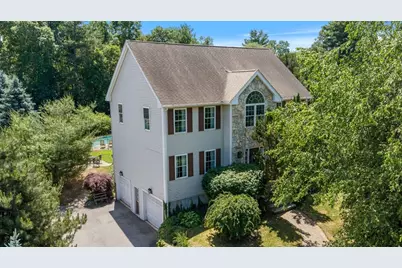 51 Spencer Knowles Rd, Rowley, MA 01969 - Photo 1