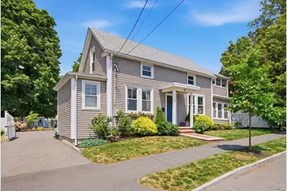 33 Bryant St, Wakefield, MA 01880 - Photo 1