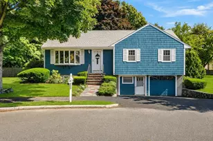 7 Kennedy Cir, Wakefield, MA 01880 - Photo 1