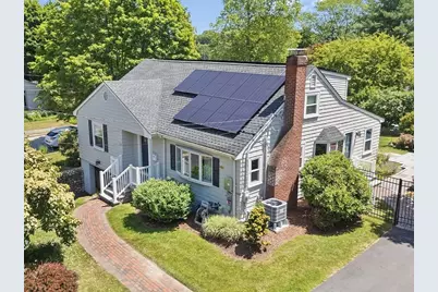 31 Smith Street, Waltham, MA 02451 - Photo 1