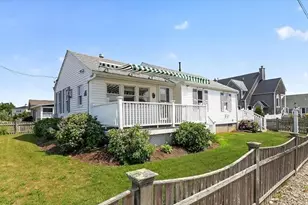 122 Beach, Marshfield, MA 02050 - Photo 1