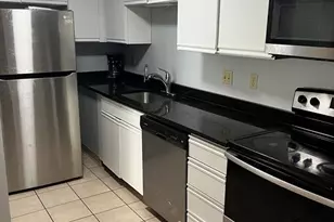 11 Gibbs St, Worcester, MA 01607 - Photo 1