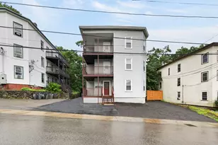 77 Oak St, Gardner, MA 01440 - Photo 1