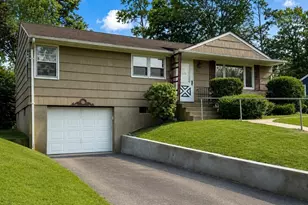 185 Gardens Dr, Springfield, MA 01119 - Photo 1