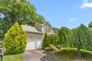 152 Harding St, Fall River, MA 02720 - Photo 1