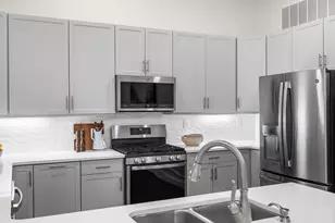 320 Middlesex Ave, Medford, MA 02155 - Photo 11