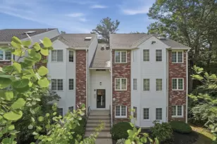 116 Tall Oaks Dr, Weymouth, MA 02190 - Photo 1