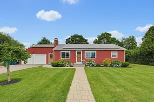 11 Vernon Pl, Seekonk, MA 02771 - Photo 1